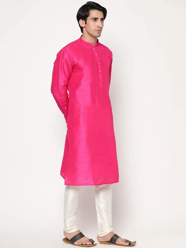 Fuchsia_Dupion_Silk_Premium_&_Elegant_Regular_Kurta_&_Pajama_Set_For_Men