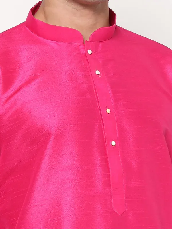Fuchsia_Dupion_Silk_Premium_&_Elegant_Regular_Kurta_&_Pajama_Set_For_Men
