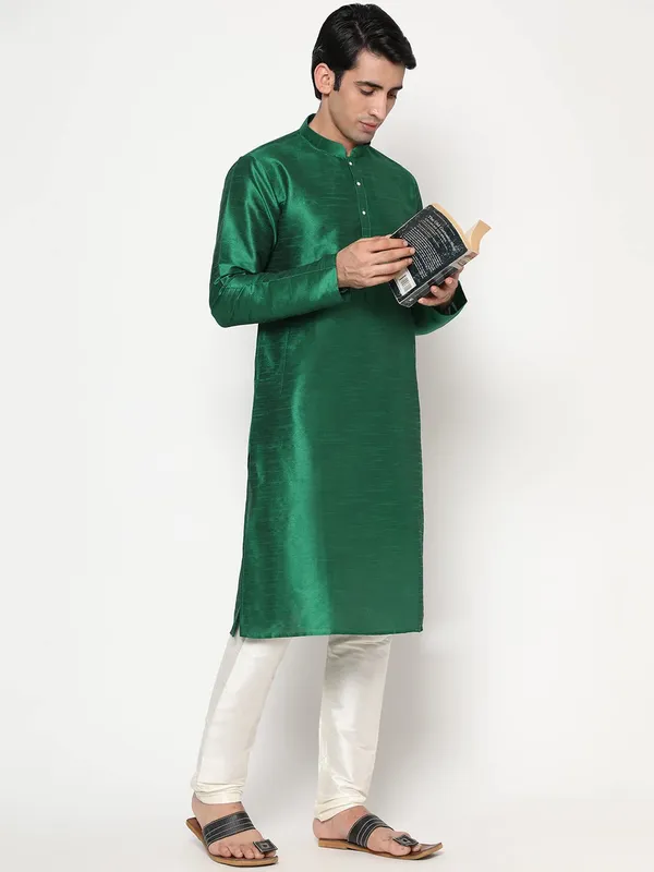 Green_Dupion_Silk_Premium_&_Elegant_Regular_Kurta_&_Pajama_Set_For_Men