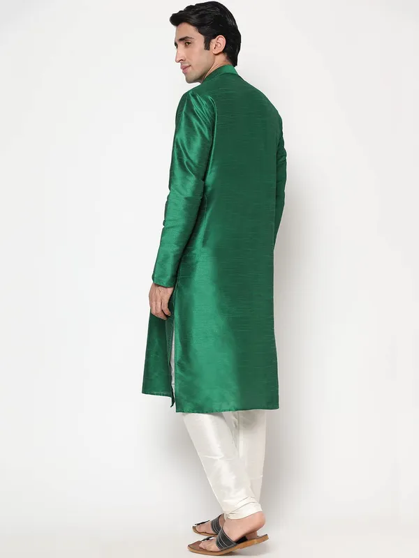 Green_Dupion_Silk_Premium_&_Elegant_Regular_Kurta_&_Pajama_Set_For_Men