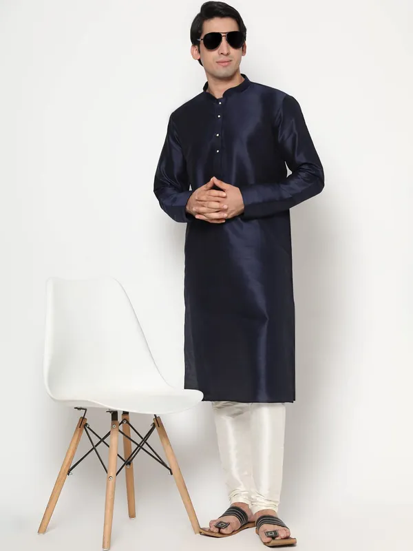 Navy_Blue_Dupion_Silk_Premium_&_Elegant_Regular_Kurta_&_Pajama_Set_For_Men