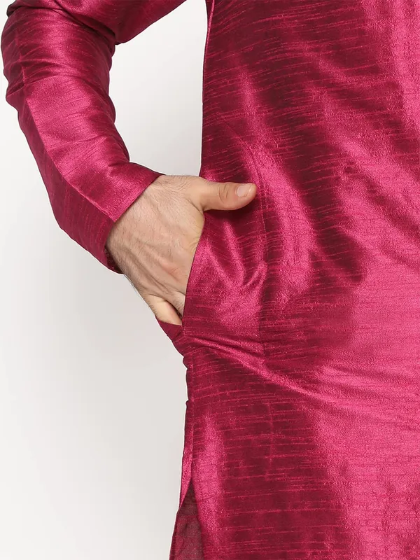 Magenta_Dupion_Silk_Premium_&_Elegant_Regular_Kurta_&_Pajama_Set_For_Men