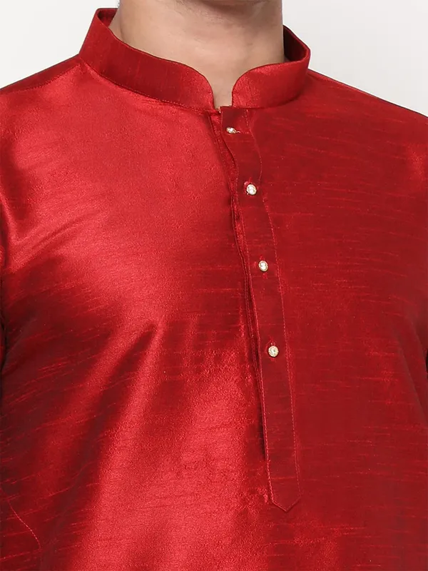 Maroon_Dupion_Silk_Premium_&_Elegant_Regular_Kurta_&_Pajama_Set_For_Men