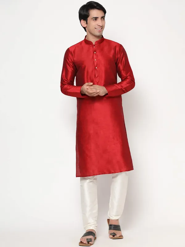 Maroon_Dupion_Silk_Premium_&_Elegant_Regular_Kurta_&_Pajama_Set_For_Men