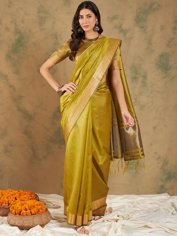 Lime_Cotton_Organza_Premium_&_Elegant_(_Graceful_Zari_)_Saree_With_Blouse_Piece_For_Women