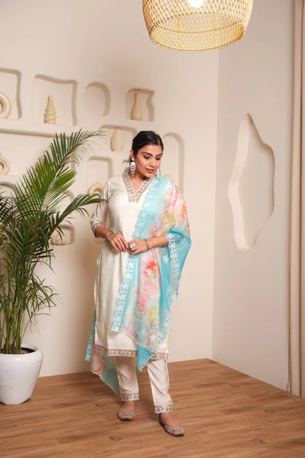 White_Roman_Silk_Embroidered_Thread_Work_Kurti_Set_For_Women