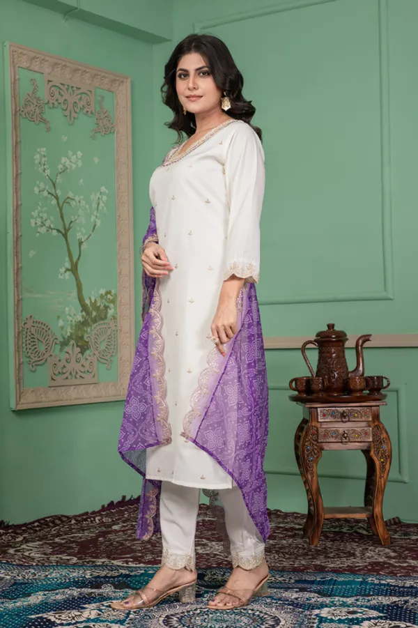 White_Roman_Silk_Embroidered_Thread_Work_Kurta_Set_For_Women