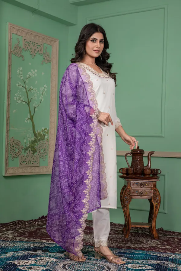 White_Roman_Silk_Embroidered_Thread_Work_Kurta_Set_For_Women
