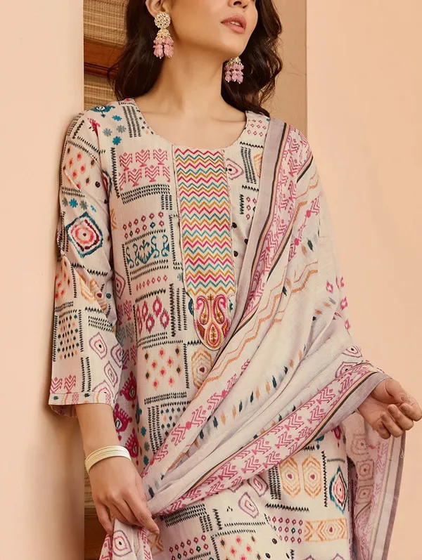 Beige_Cotton_Geometric_And_Tribal_Inspired_Ikat_Printed_Kurta_Set_For_Women