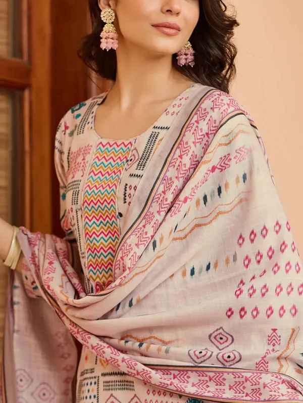 Beige_Cotton_Geometric_And_Tribal_Inspired_Ikat_Printed_Kurta_Set_For_Women