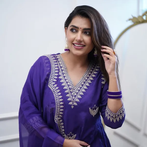 Purple_Pv_Chanderi_Golden_Thread_Embroiderey_Work_Gown_Set_For_Women