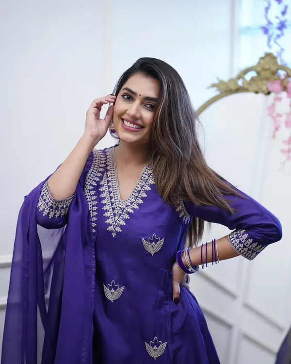 Purple_Pv_Chanderi_Golden_Thread_Embroiderey_Work_Gown_Set_For_Women