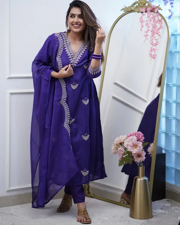 Purple_Pv_Chanderi_Golden_Thread_Embroiderey_Work_Gown_Set_For_Women