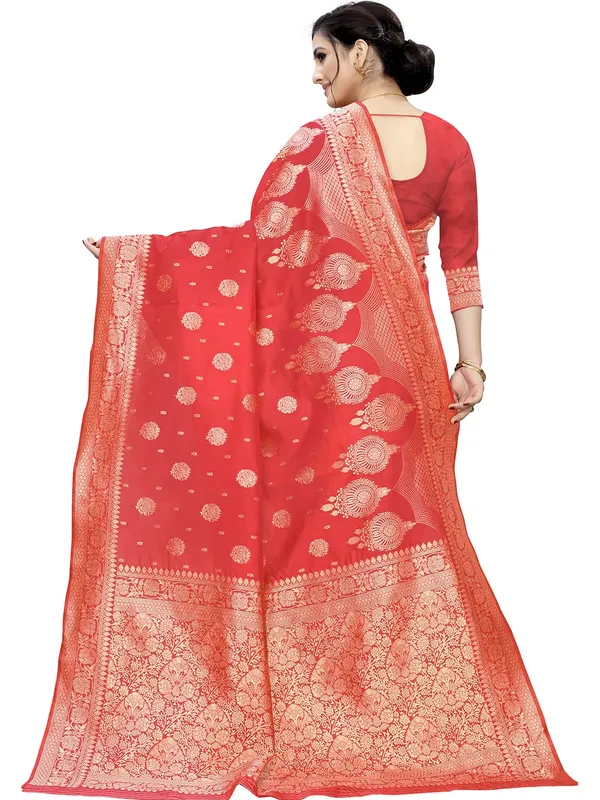 Magenta_Silk___Premium_&_Elegant_(_Floral_Pattern_Zari_Butta_Woven_)_Banarasi_Saree_With_Blouse_Piece_For_Women