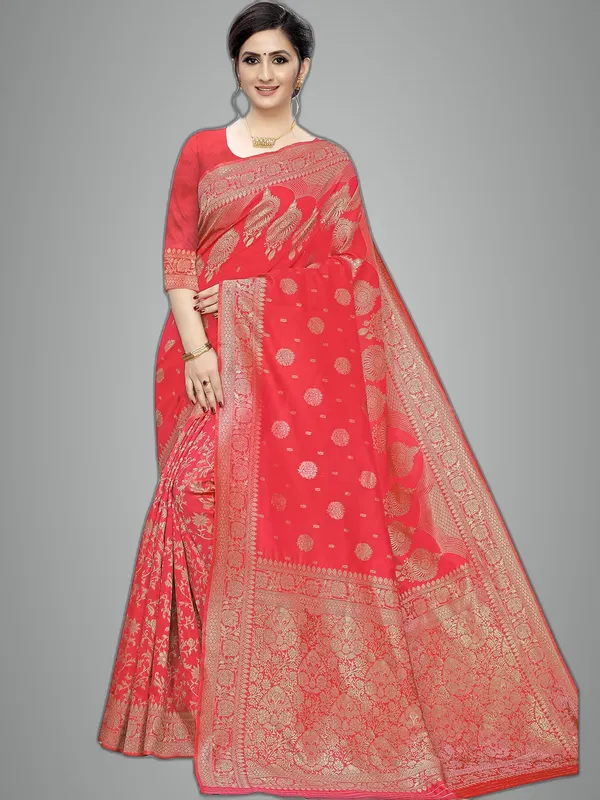 Magenta_Silk___Premium_&_Elegant_(_Floral_Pattern_Zari_Butta_Woven_)_Banarasi_Saree_With_Blouse_Piece_For_Women