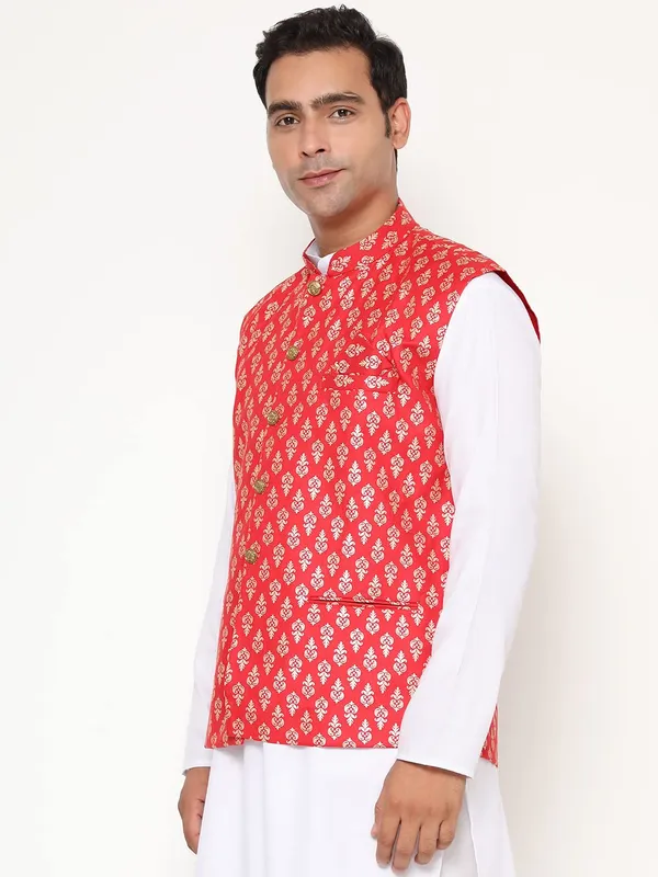 Red_Jacquard_Premium_&_Elegant_Nehru_Jacket_Vest_For_Men