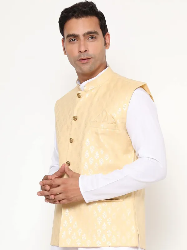 Yellow_Jacquard_Premium_&_Elegant_Nehru_Jacket_Vest_For_Men