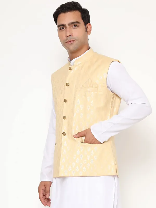 Yellow_Jacquard_Premium_&_Elegant_Nehru_Jacket_Vest_For_Men