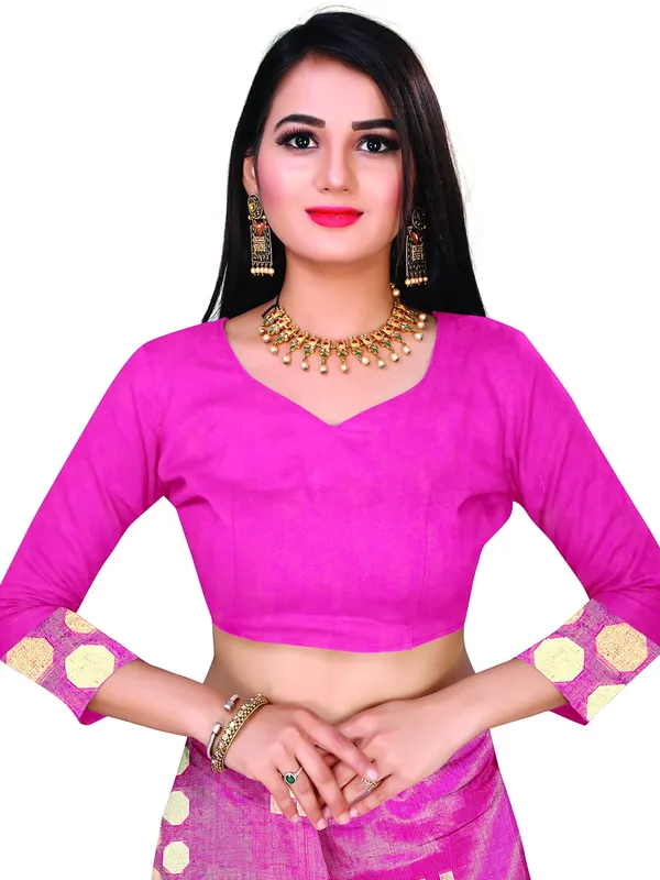 Hot_Pink_Cotton___Jacquard_Premium_&_Elegant_(_Zari_Woven_Geometric_Pattern_Motifs_Contemporar_)_Banarasi_Saree_With_Blouse_Piece_For_Women