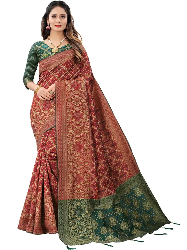 Maroon_Polyester_Premium_&_Elegant_Banarasi_Fusion_Saree_With_Blouse_Piece_For_Women