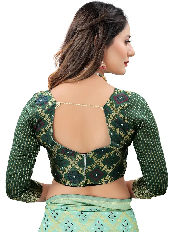Pista_Green_Polyester_Premium_&_Elegant_Banarasi_Fusion_Saree_With_Blouse_Piece_For_Women