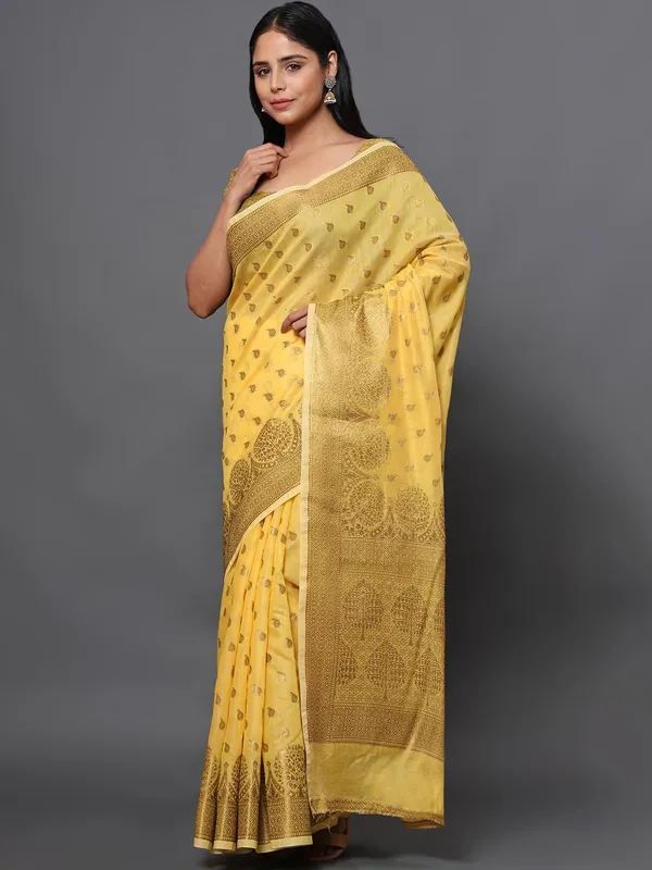 Dark_Yellow_Cotton_Silk_Premium_&_Elegant_(_Zari_Tree_Pattern_Border_Rich_Pallu_)_Banarasi_Saree_With_Blouse_Piece_For_Women