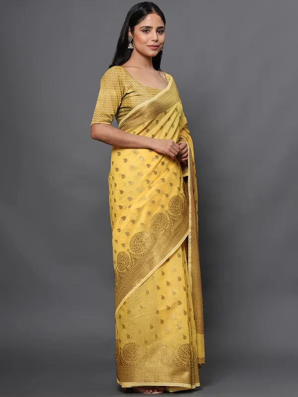 Dark_Yellow_Cotton_Silk_Premium_&_Elegant_(_Zari_Tree_Pattern_Border_Rich_Pallu_)_Banarasi_Saree_With_Blouse_Piece_For_Women