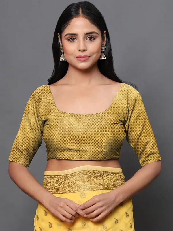 Dark_Yellow_Cotton_Silk_Premium_&_Elegant_(_Zari_Tree_Pattern_Border_Rich_Pallu_)_Banarasi_Saree_With_Blouse_Piece_For_Women