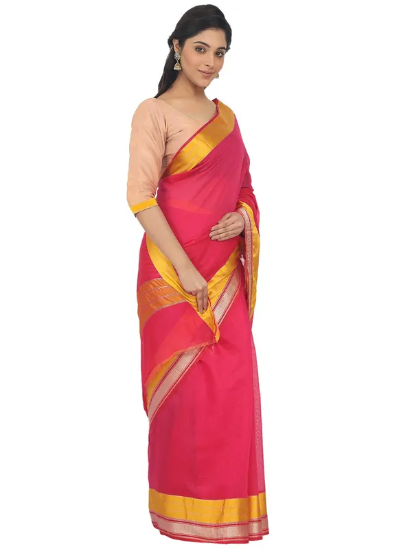 Pink_Cotton_Silk_Premium_&_Elegant_Maheshwari_Saree_With_Blouse_Piece_For_Women