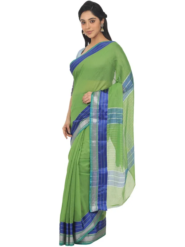 Green_Cotton_Silk_Premium_&_Elegant_Maheshwari_Saree_With_Blouse_Piece_For_Women