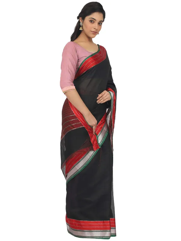 Black_Cotton_Silk_Premium_&_Elegant_Maheshwari_Saree_With_Blouse_Piece_For_Women