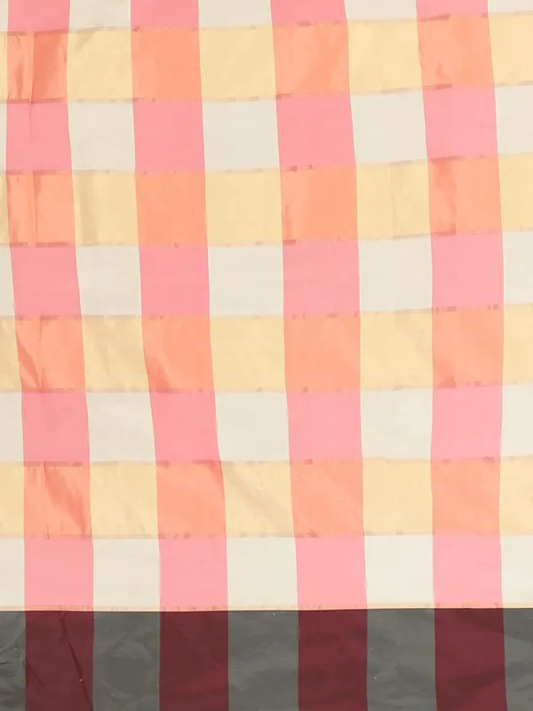 Pink_Silk___Jacquard_Woven_Premium_&_Elegant_(_Zari_Checkered_)_Saree_Saree_With_Blouse_Piece_For_Women