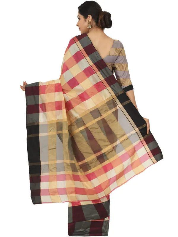 Yellow_Silk___Jacquard_Woven_Premium_&_Elegant_(_Zari_Checkered_)_Saree_Saree_With_Blouse_Piece_For_Women