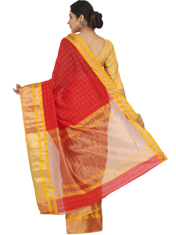 Red_Cotton_Silk_Premium_&_Elegant_(_Checkered_)_Maheshwari_Saree_With_Blouse_Piece_For_Women