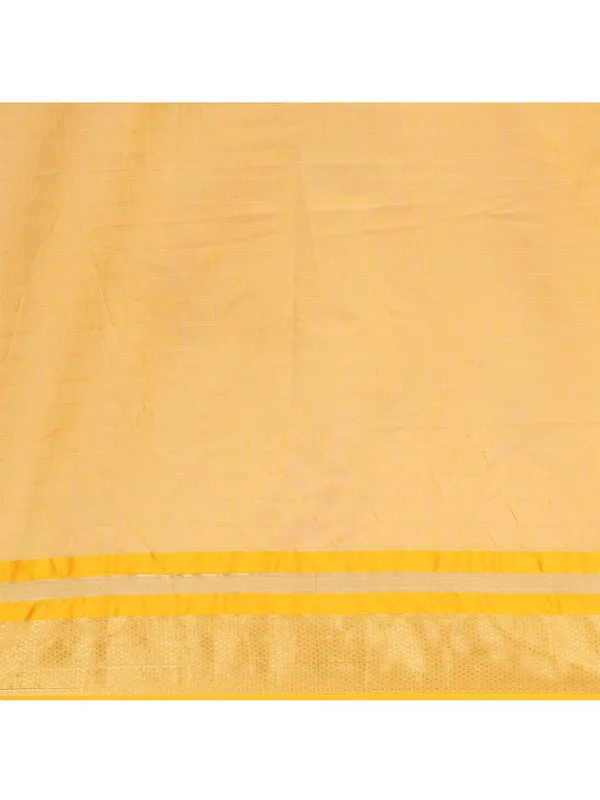 Red_Cotton_Silk_Premium_&_Elegant_(_Checkered_)_Maheshwari_Saree_With_Blouse_Piece_For_Women