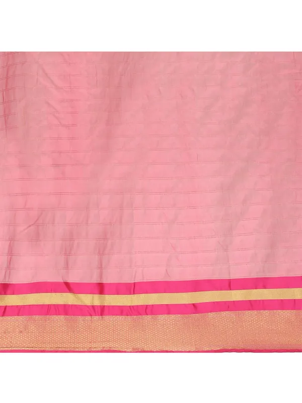 Beige_Cotton_Silk_Premium_&_Elegant_(_Checkered_)_Maheshwari_Saree_With_Blouse_Piece_For_Women