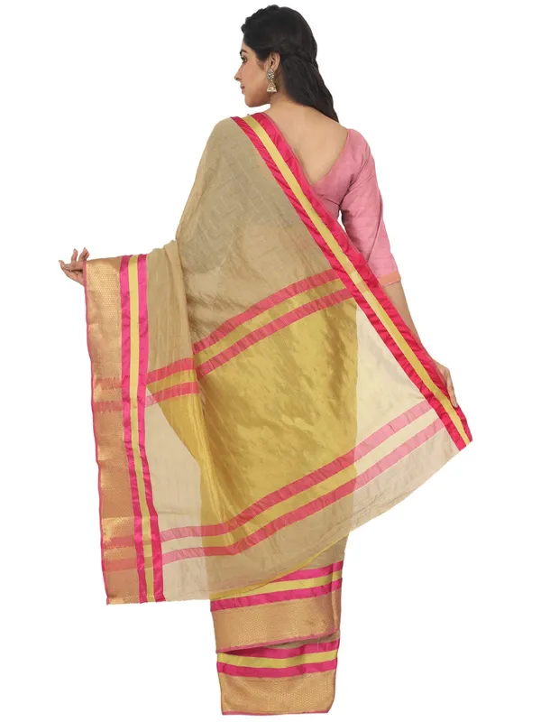 Beige_Cotton_Silk_Premium_&_Elegant_(_Checkered_)_Maheshwari_Saree_With_Blouse_Piece_For_Women