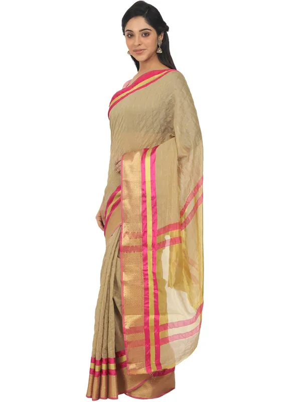 Beige_Cotton_Silk_Premium_&_Elegant_(_Checkered_)_Maheshwari_Saree_With_Blouse_Piece_For_Women