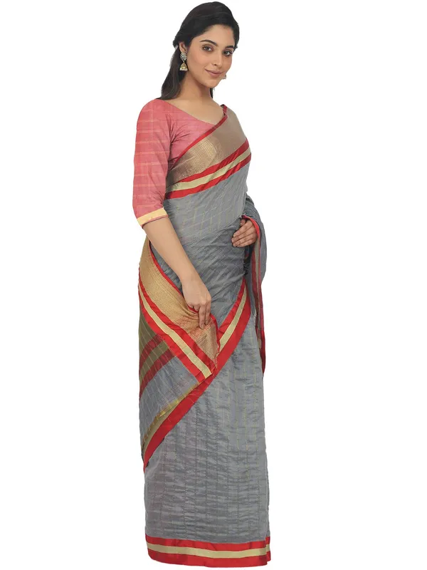 Grey_Cotton_Silk_Premium_&_Elegant_(_Checkered_)_Maheshwari_Saree_With_Blouse_Piece_For_Women