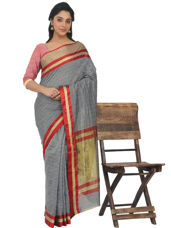Grey_Cotton_Silk_Premium_&_Elegant_(_Checkered_)_Maheshwari_Saree_With_Blouse_Piece_For_Women
