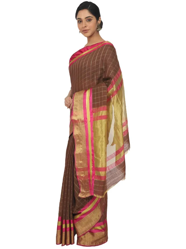 Brown_Cotton_Silk_Premium_&_Elegant_(_Checkered_)_Maheshwari_Saree_With_Blouse_Piece_For_Women
