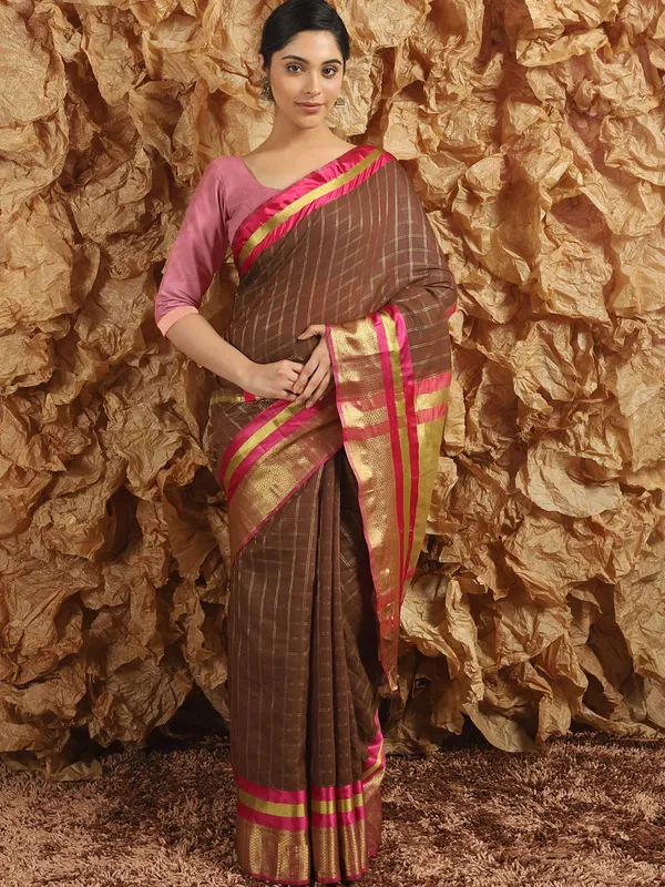 Brown_Cotton_Silk_Premium_&_Elegant_(_Checkered_)_Maheshwari_Saree_With_Blouse_Piece_For_Women