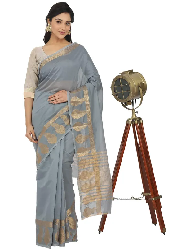 Grey_Polycotton_Premium_&_Elegant_(_Zari_Border_)_Tant_Saree_With_Blouse_Piece_For_Women