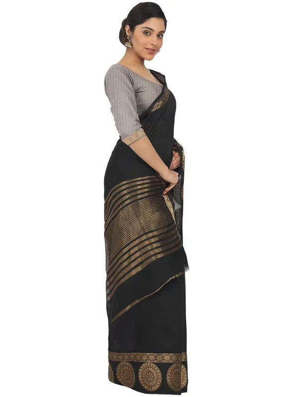 Black_Polycotton_Premium_&_Elegant_(_Zari_Border_)_Tant_Saree_With_Blouse_Piece_For_Women