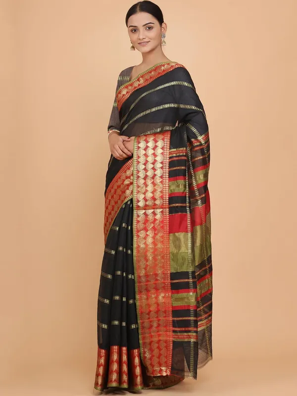 Black_Polyester_Premium_&_Elegant_(_Zari_Checkered_)_Kota_Doria_Saree_With_Blouse_Piece_For_Women
