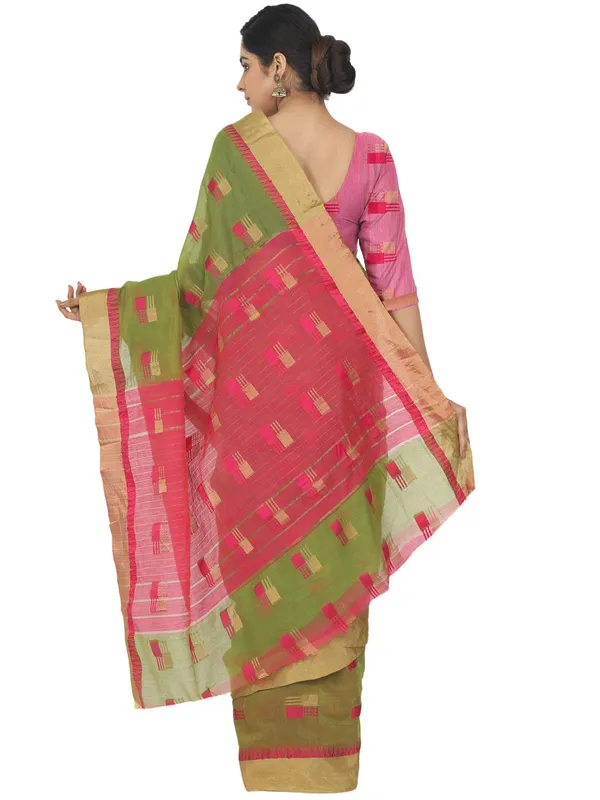 Green_Cotton_Silk_Premium_&_Elegant_(_Blocked_)_Berhampuri_Saree_With_Blouse_Piece_For_Women