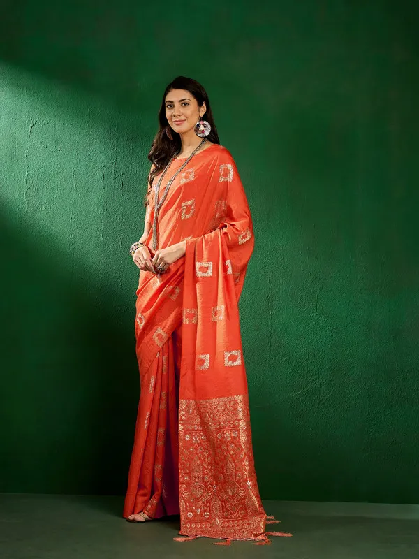 Orange_Cotton_Premium_&_Elegant_Saree_With_Blouse_Piece_For_Women