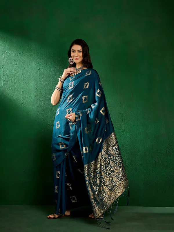 Royal_Blue_Cotton_Premium_&_Elegant_Saree_With_Blouse_Piece_For_Women