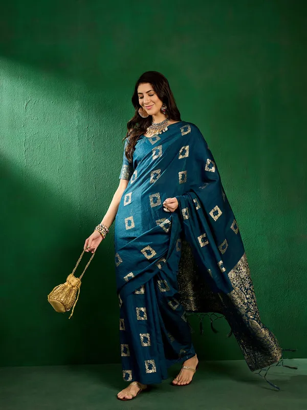 Royal_Blue_Cotton_Premium_&_Elegant_Saree_With_Blouse_Piece_For_Women