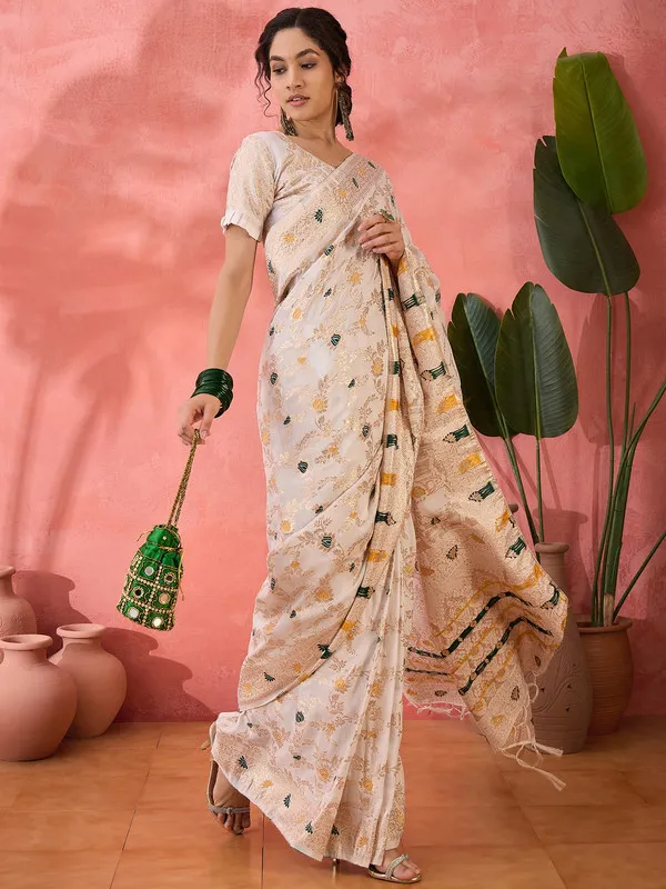 Beige_Cotton_Premium_&_Elegant_(_Rich_)_Saree_With_Blouse_Piece_For_Women